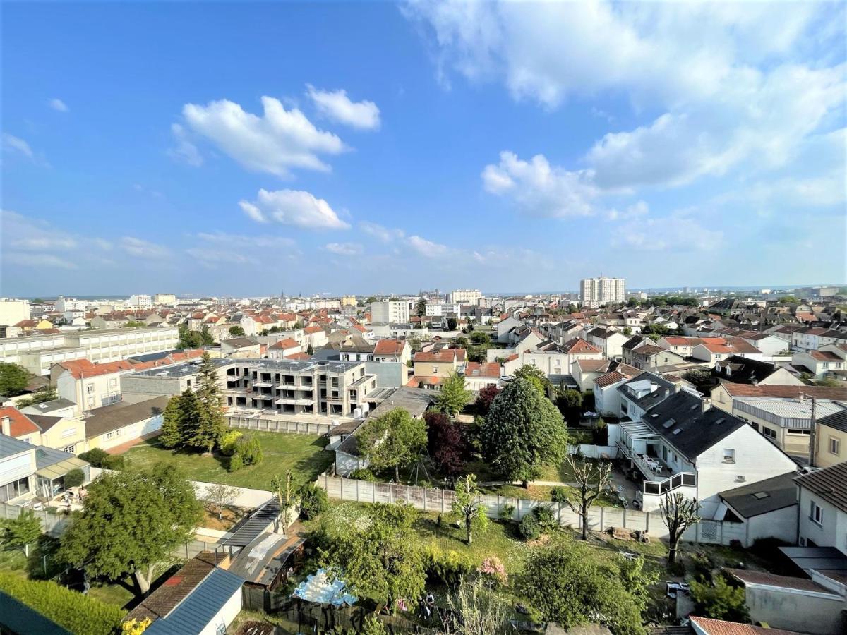 Brossolette T2 Spacieux Et Lumineux Balcon Vue Dégagée *